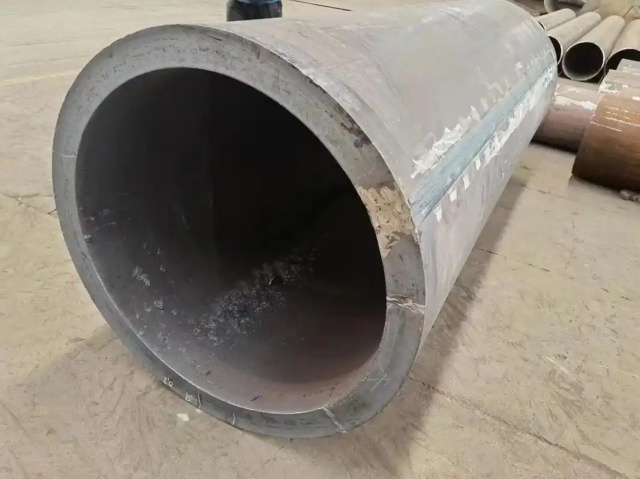 龙凤30CrMo大口径无缝钢管